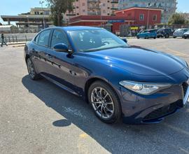 Alfa Romeo Giulia 2.2 JTDM 160cv Q2 Business