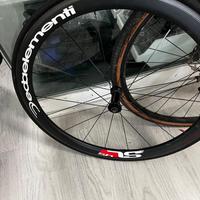 Ruote in carbonio Deda per bici da corsa