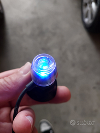 Lampada blu per acquario