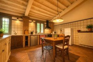Appartamento di 213 m² con 4 locali a Fauglia