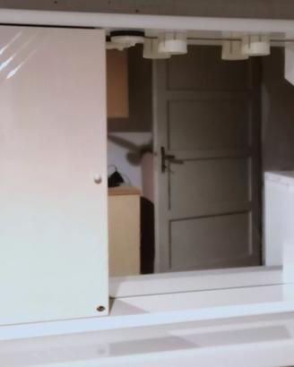 MOBILE BAGNO CON SPECCHIO