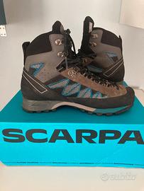 Scarponi trekking unisex