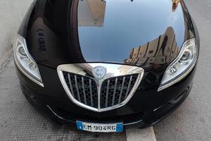 Nuova Lancia delta