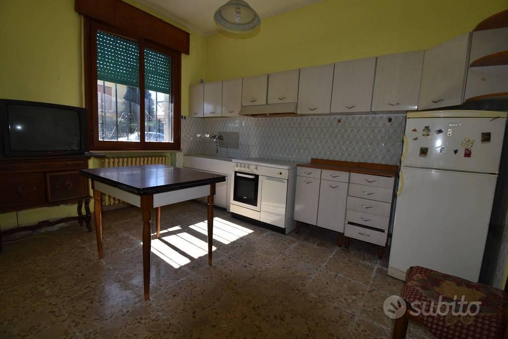 Casa – RE - Vista 3