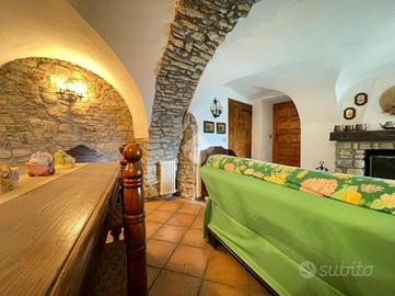 4 LOCALI A PERINALDO