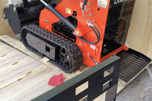 Mini Skid Steer Loader con accessori