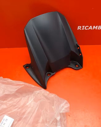 PARAFANGO POSTERIORE YAMAHA R1