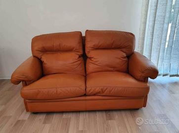 Divano in vera pelle "Val di Chienti"