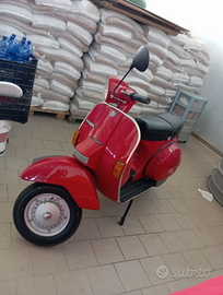 Vespa 150 arcobaleno ? piaggio