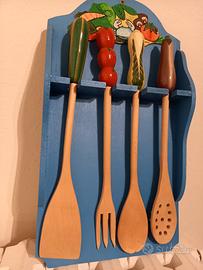 Porta mestoli in legno da cucina 