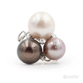 ANELLO IN ORO BIANCO CON PERLE E DIAMANTI
