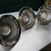 Tre faretti da incasso complete di lampadine a led