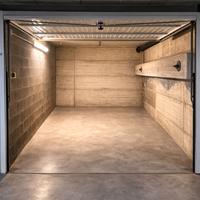 2 GARAGE / BOX AUTO - Piano interrato