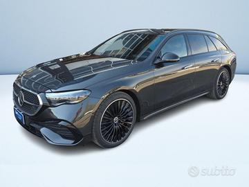 Mercedes Classe E 220 d AMG Line Premium 4matic au