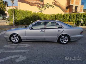 MERCEDES Classe E (W/S210) - 2000