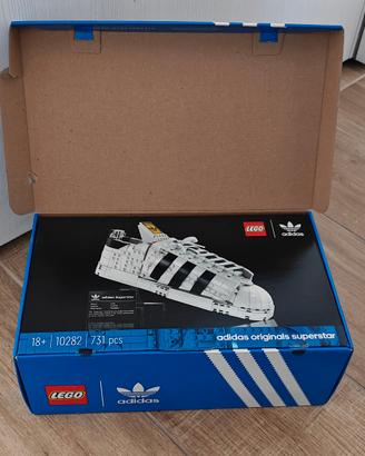 LEGO Icons 10282 Adidas Originals Superstar 