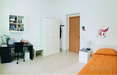 Singola studentesse policlinico