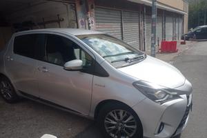 Toyota Yaris Hybrid 