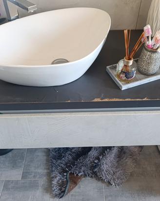 mobiletto bagno