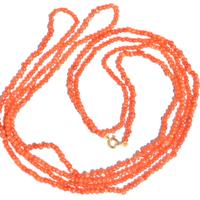 Collana di corallo rosso con sfere cilindriche