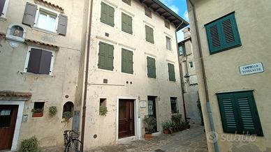 Appartamento centro storico a grado