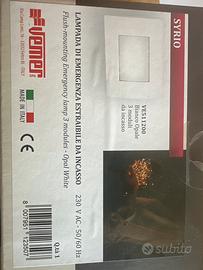 Lampada di emergenza estraibile da incasso