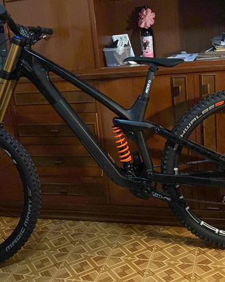 Cube TWO15 carbon