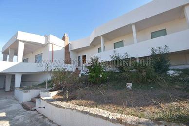 VILLA 300 mq + Giardino SUPER PANORAMICA