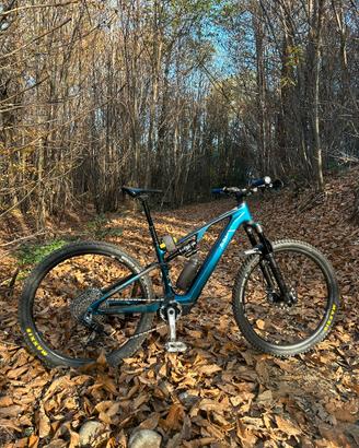 CUBE AMS HYBRID ONE44  RACE