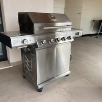 BARBECUE 7 FUOCHI A GAS INOX