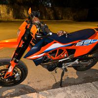 Ktm 690 smc-r 2023