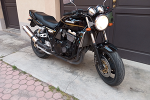 Kawasaki ZRX 1100