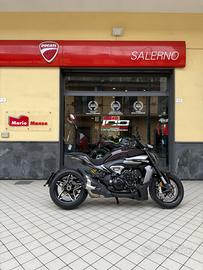 Ducati XDiavel V4 2025