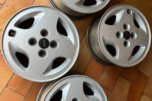 Cerchi in lega 5.5x13 fiat