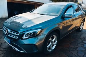  Mercedes GLA 180d