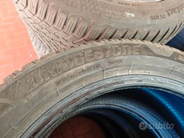 treno Gomme invernali 225-50 r18