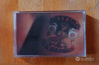 Audiocassette vintage U2 Vasco Litfiba BEEGEES ecc