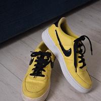 Scarpe Nike gialle