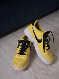 Scarpe Nike gialle