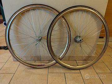 Ruote Campagnolo record da corsa poca copertoncino