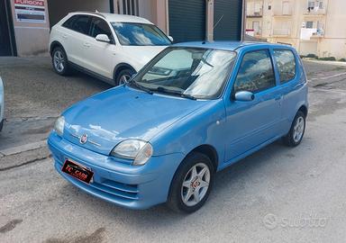 Fiat 600 1.1 ACTIVE CLIMA/IDROGUIDA