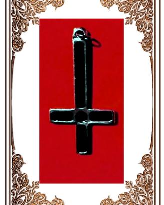 CIONDOLO *NUOVO* SMALTATO NERO *ESOTERICO GOTICO*