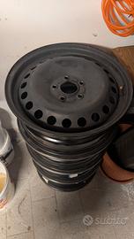 cerchi in acciaio di 16 attacco ford