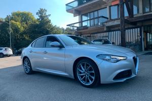 Alfa Romeo Giulia exclusive in -2018 160000 km tdi