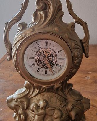 orologio in ottone barocco