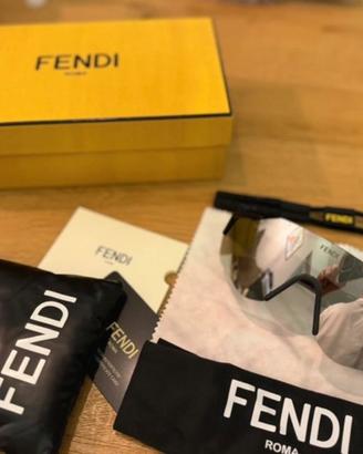 Occhiali da sole FENDI originale -Nuovi, mai usati