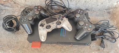 sony playstation 2 più tre joystik piu scheda 