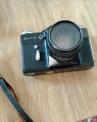 Macchina fotografica zenith x collezione tenuta be