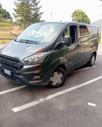 Ford transit custom L1 H1 6 posti