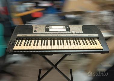 TASTIERA YAMAHA PSR-740